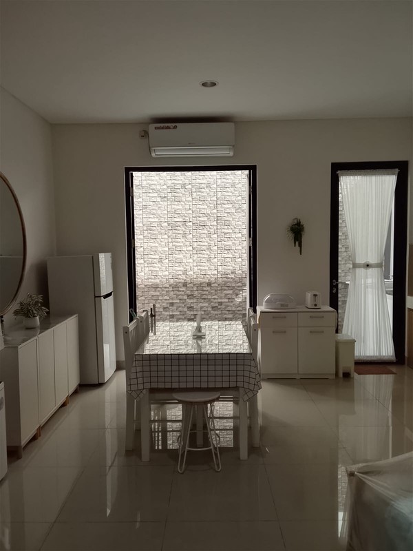Rumah rapi siap huni di Provence Suite BSD