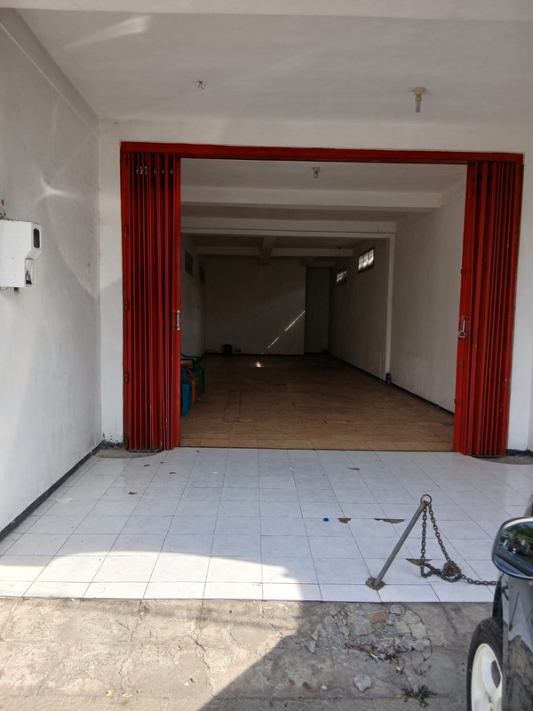 2020 Dijual Ruko 2 Lantai Bagus di Jl Teuku Umar Tulungagung