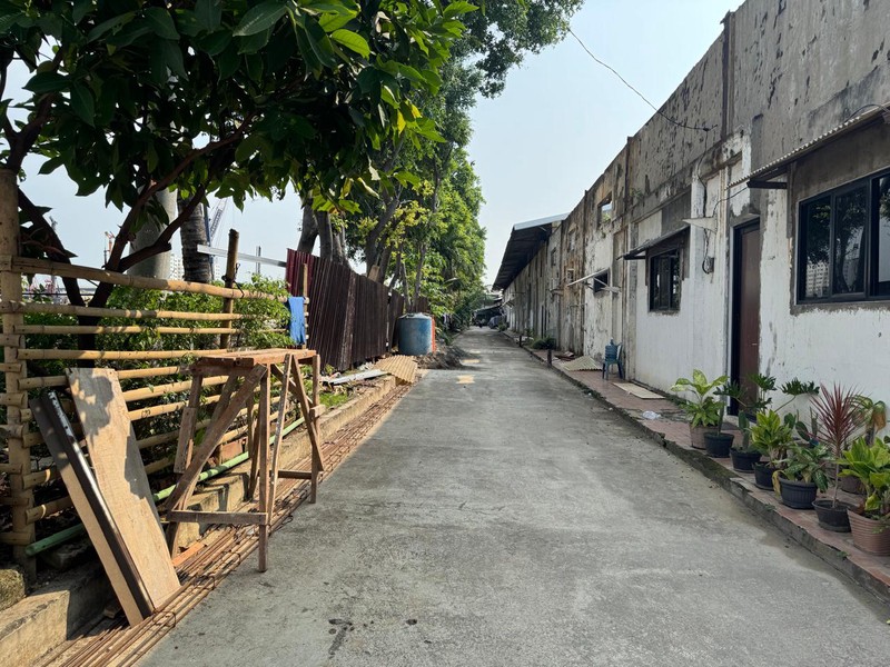 Gudang Cocok untuk Pabrik Industri atau pergudangan di Jl. Daan Mogot Batu Ceper 