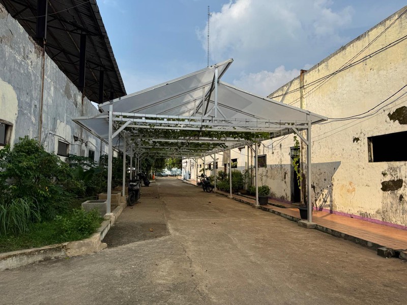 Gudang Cocok untuk Pabrik Industri atau pergudangan di Jl. Daan Mogot Batu Ceper 