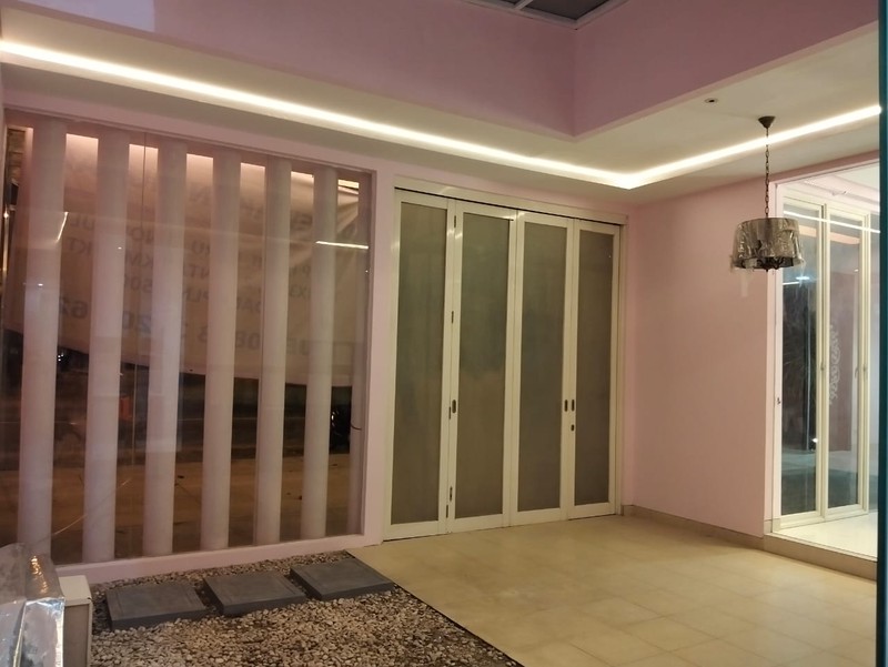 Disewakan Rumah Laguna Pakuwon Cluster Palm Beach Surabaya Timur