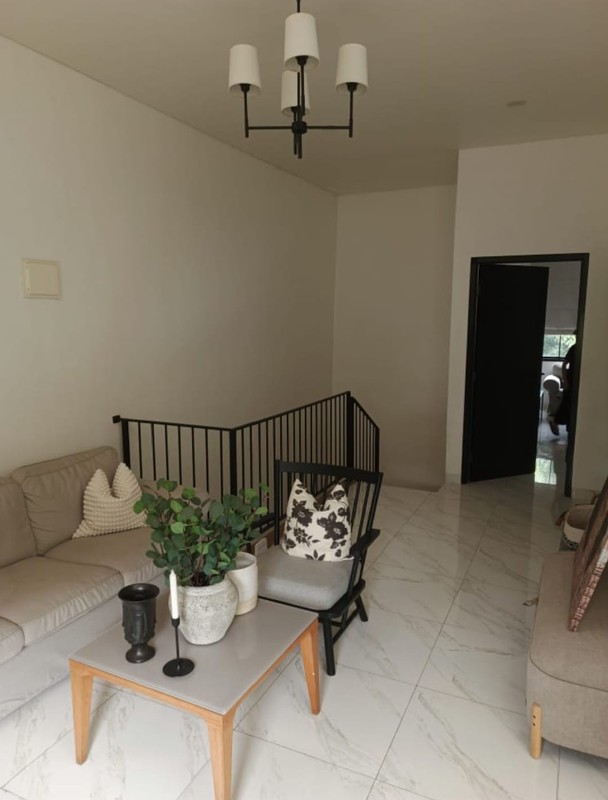 Turun Harga rumah siap huni rapi, furnished di Neo Catalonia BSD