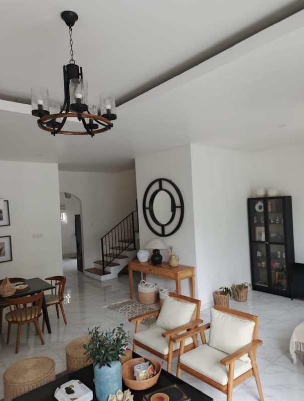 Turun Harga rumah siap huni rapi, furnished di Neo Catalonia BSD