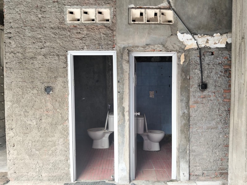 Jual Rumah Usaha Strategis Raya Rungkut Asri Utara Surabaya Timur