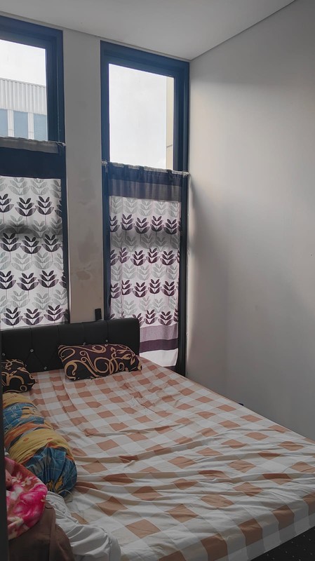 Ruko Siap Untuk Usaha Di Kota Wisata, toll Nagrak