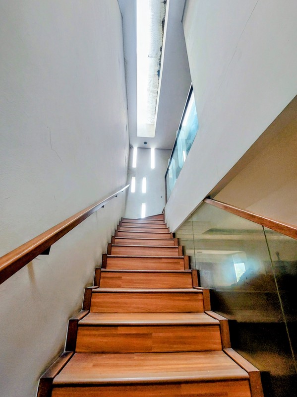 Dijual Cepat! Rumah SHM di Jakarta Selatan | 3+1 KT 3+1 KM | Carport 2 Mobil | Siap Huni