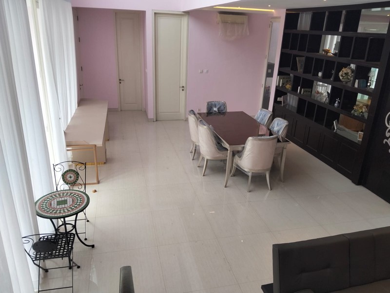 Di Sewakan Rumah Cantik Laguna Pakuwon City Cluster Pakuwon City Surabaya Timur