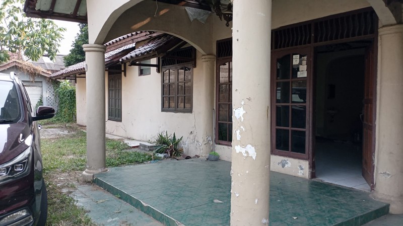 Dijual Rumah dengan Hunian Nyaman dan Lokasi Strategis @Ciputat