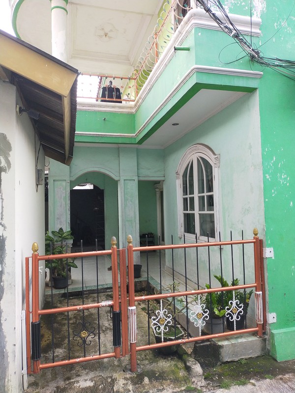 Rumah dan Kontrakan 10 Unit di daerah Jakasampurna, Bekasi Barat. Cocok untuk Bisnis Jangka Panjang.