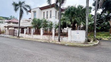 Rumah Mewah Harga NJOP di Bintaro Jaya Jakarta Selatan - Ada Swimming Pool