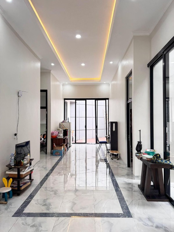Rumah Strategis di Villa Melati Mas Serpong
