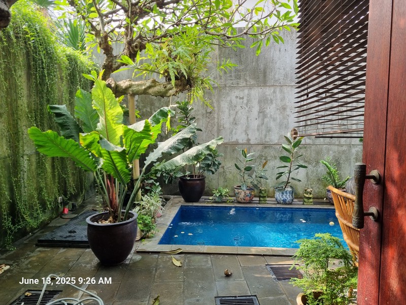 Rumah Mewah dengan Pool Kebayoran Heights Bintaro - LT 340 m²