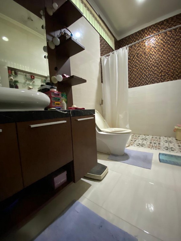 Rumah MEWAH, Siap Huni, dan Hunian Nyaman di Taman Senayan, Bintaro Sektor 9.