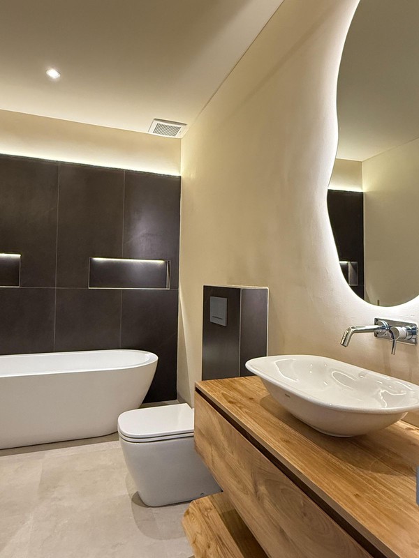 For Sale Leasehold - Private Estate  townhouses complex in ideally located booming Bumbak - Umalas  / 1