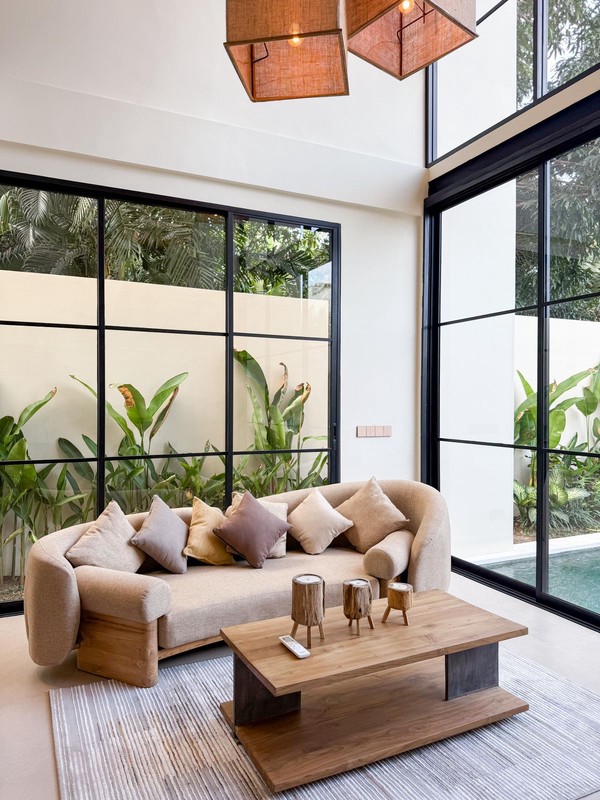 For Sale Leasehold - Private Estate  townhouses complex in ideally located booming Bumbak - Umalas  / 1