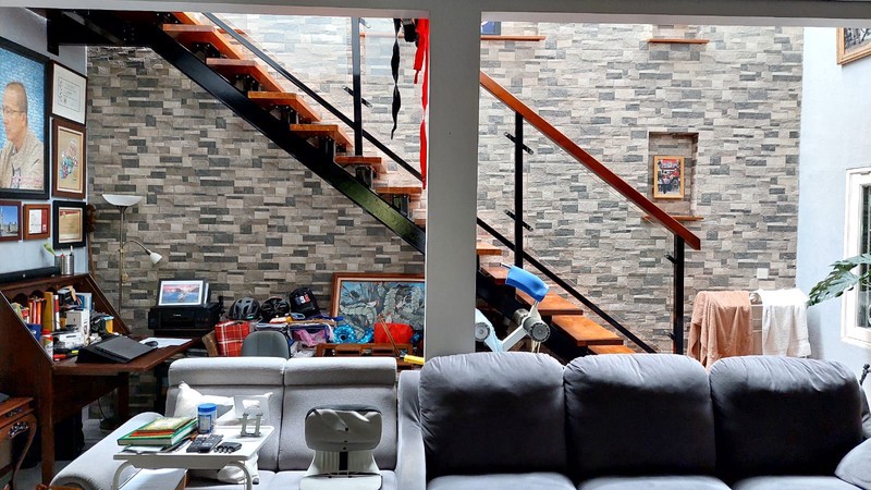 Rumah 2 Lantai Nyaman & Modern untuk Keluarga di Puri Bintaro Tangerang Selatan