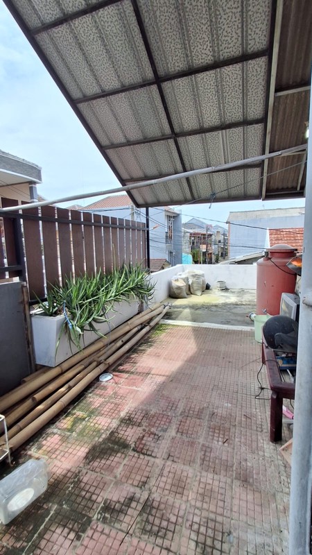 Dijual Rumah Posisi Hoek Lokasi Strategis Di Jl. Cendrawasih Raya, Bintara, Kota Bekasi