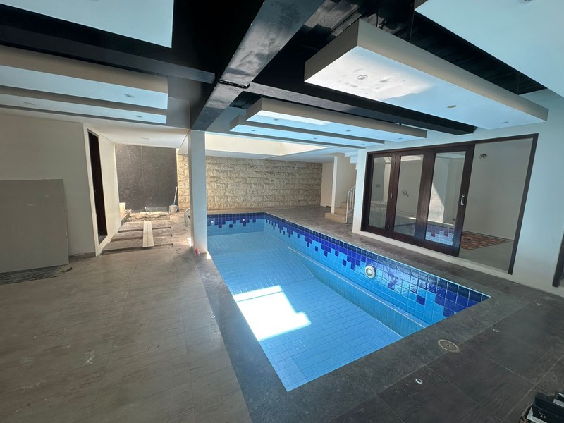 Rumah Modern 2 Lantai di The Orchid Bintaro - LT 180 m² LB 350 m²