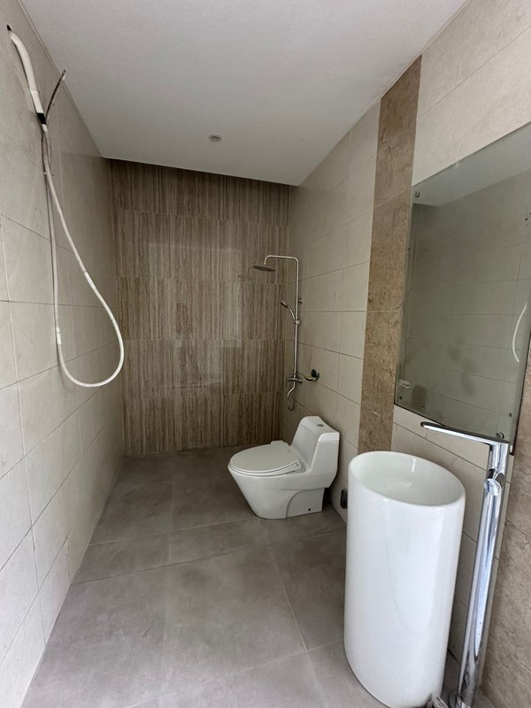 Rumah Modern 2 Lantai di The Orchid Bintaro - LT 180 m² LB 350 m²