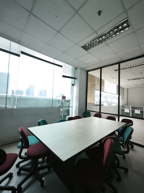 Office Space di ITC Kuningan Lt.9 