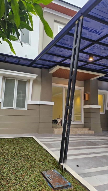 Rumah cantik siap huni di Kota Wisata