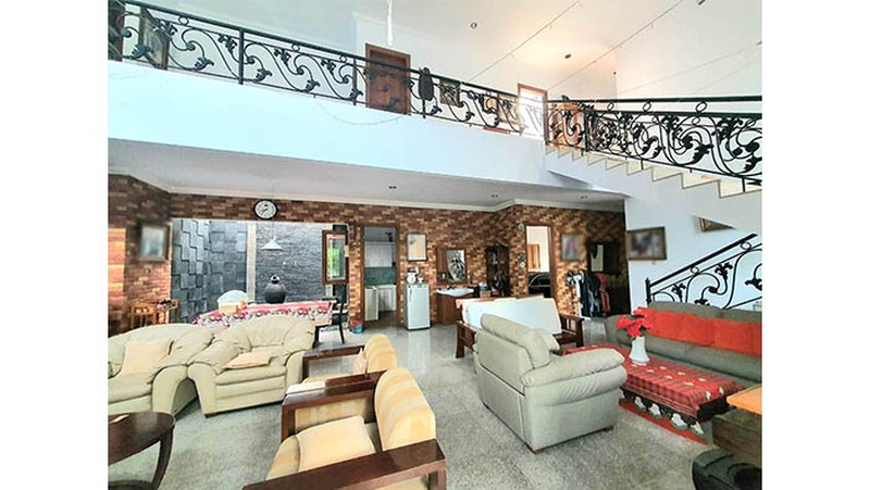 Rumah Cempaka Putih, Lokasi strategis, Hoek, siap huni, bebas banjir