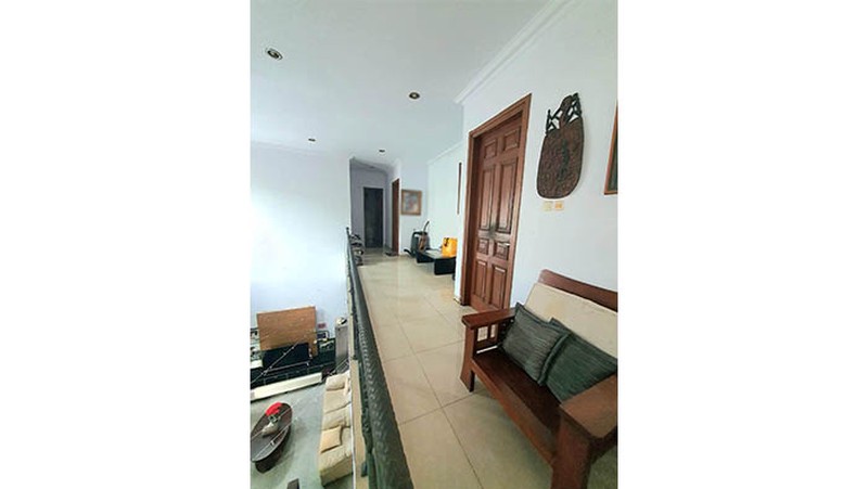 Rumah Cempaka Putih, Lokasi strategis, Hoek, siap huni, bebas banjir