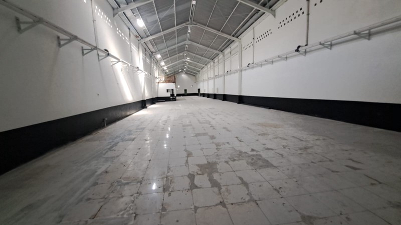 Disewakan Kantor/Gudang di Berbah Sleman Area Luas, Listrik Besar & Akses Mudah