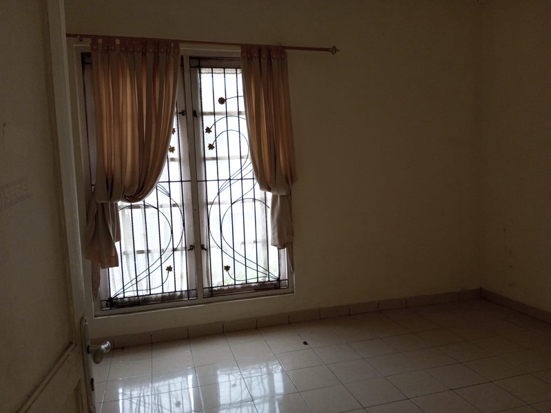 Rumah Murah 2 lantai Kota Wisata