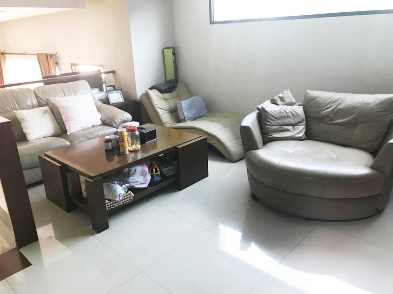 Rumah Sudut Semi Furnished 2 Setengah Lantai di Jl Veteran Raya, Bintaro, Pesanggrahan, Jaksel