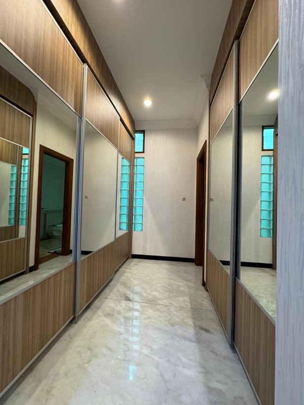 Rumah Bagus Mewah Bukit Gading Mediterania