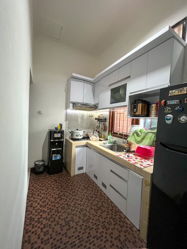 Dijual Rumah Lokasi Di Jl. Laskar Dalam, Pekayon, Bekasi Selatan