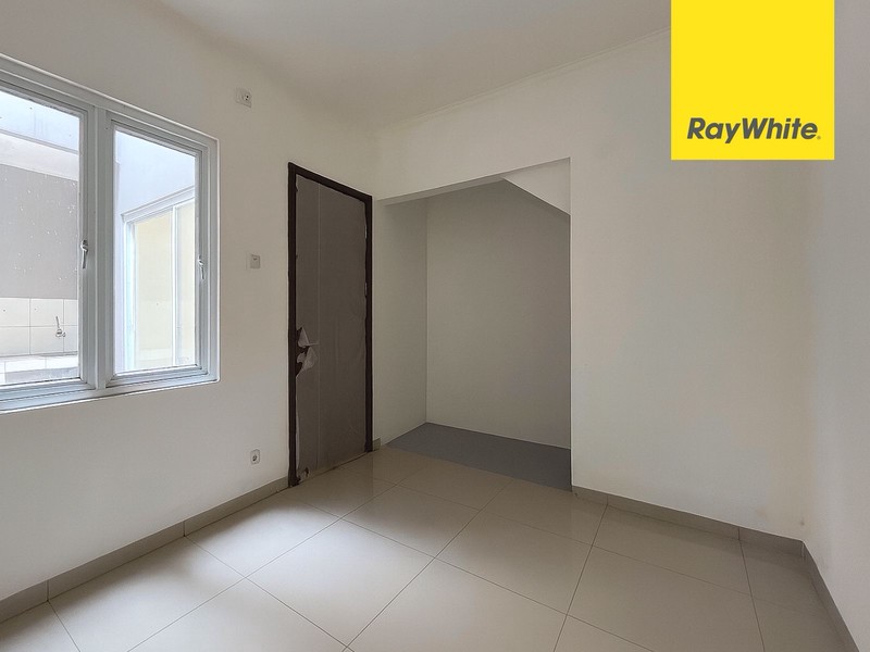 Rumah Hadap Taman di Anabuki Residence Jatiasih Bojongkulur