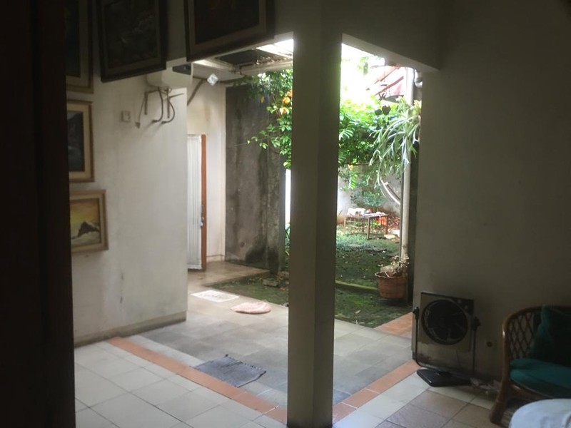 Dijual Rumah Asri Lokasi Strategis Di Palmerah, Jakarta Pusat