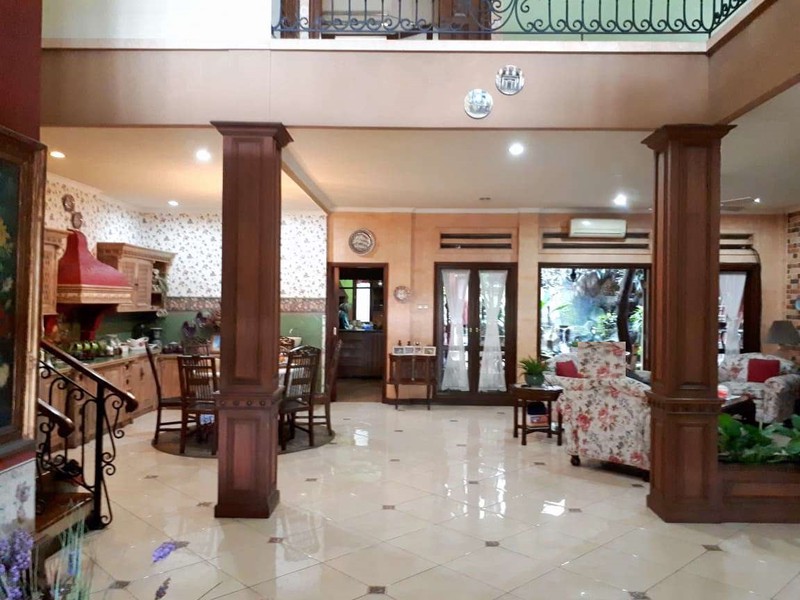 Rumah Cantik Bebas Banjir di Bintaro Jaya Sektor 2 Jl Tekukur