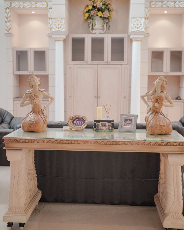 Rumah Bagus Mewah Bukit Gading Villa