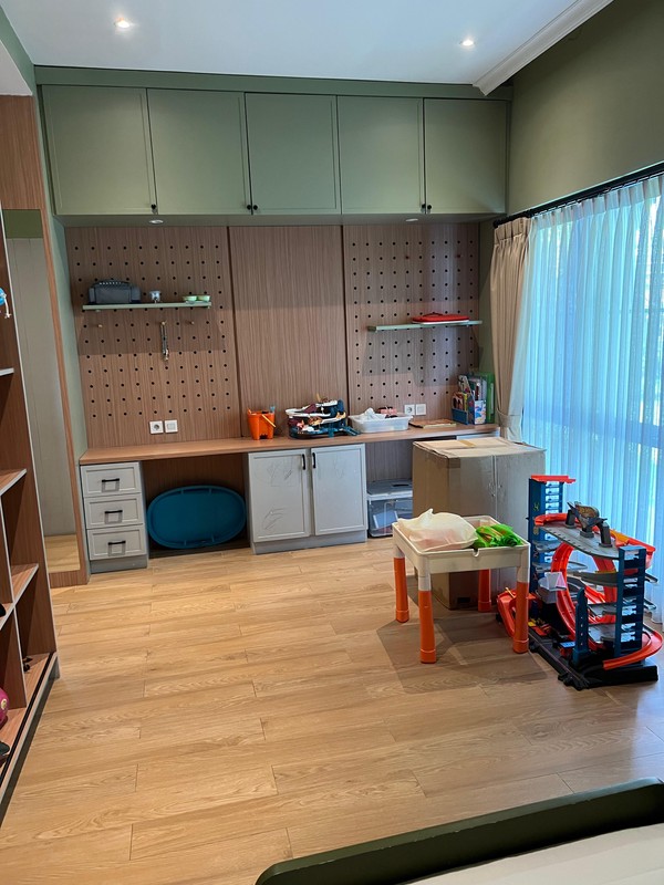 Dijual Rumah Lokasi Strategis Di Pondok Ranji, Ciputat Timur, Kota Tangerang Selatan