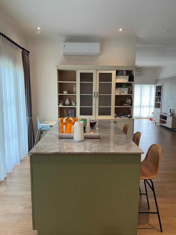 Dijual Rumah Lokasi Strategis Di Pondok Ranji, Ciputat Timur, Kota Tangerang Selatan