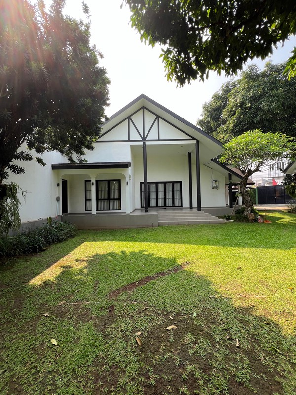 Dijual Rumah Lokasi Strategis Di Pondok Ranji, Ciputat Timur, Kota Tangerang Selatan