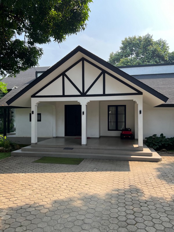 Dijual Rumah Lokasi Strategis Di Pondok Ranji, Ciputat Timur, Kota Tangerang Selatan