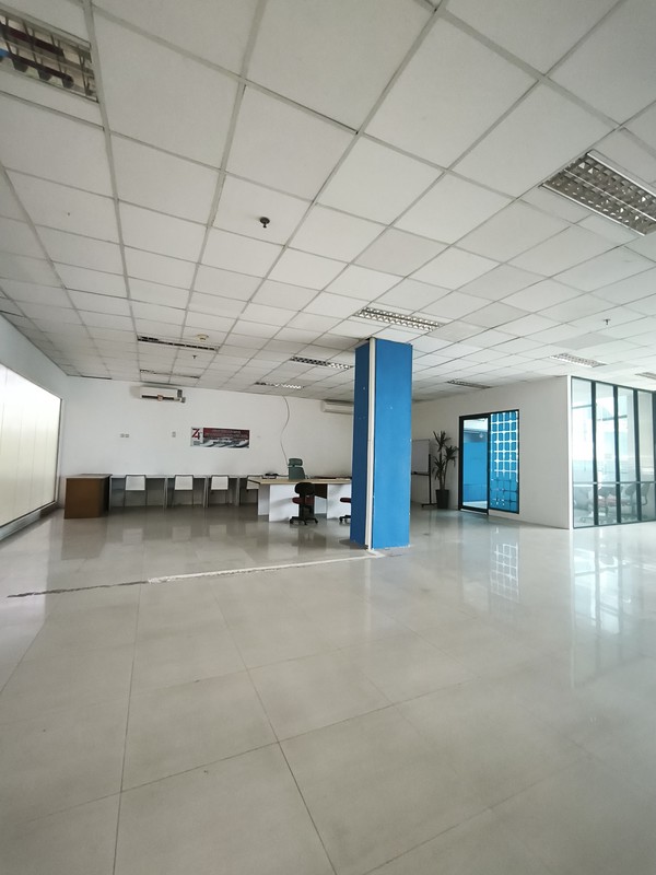 Office Space di ITC Kuningan Lt.9 - Dijual Segera
