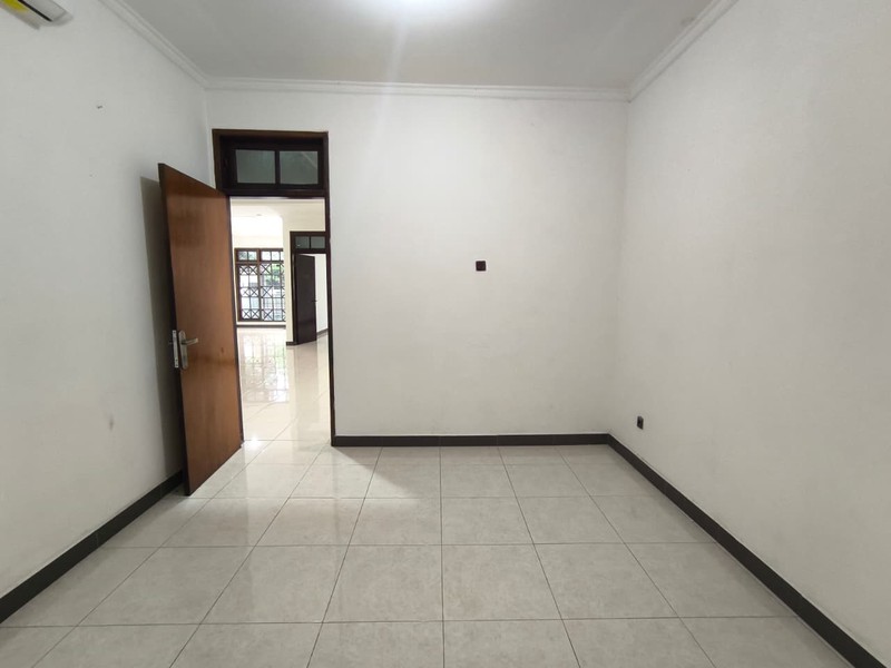 Rumah Disewakan di Cilandak Timur
