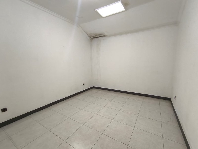 Rumah Disewakan di Cilandak Timur