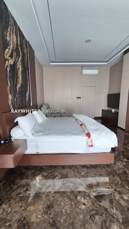 Rumah Modern dalam Cluster Premium Lokasi Strategis Area Kemanggisan