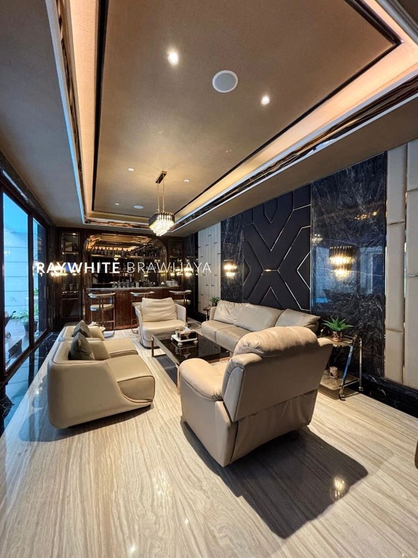 Rumah Mewah Siap Huni Area Cempaka Putih, JakPus