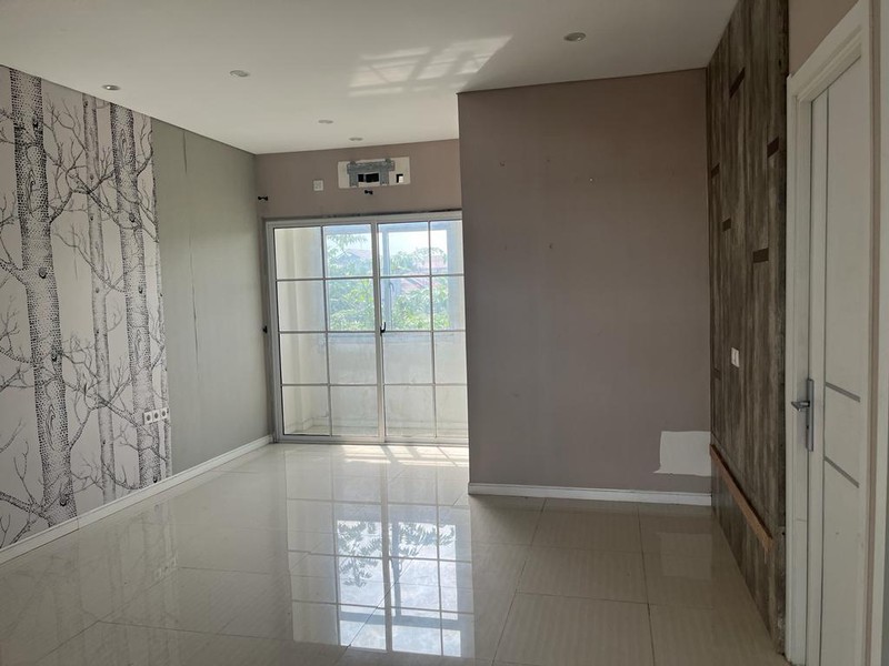 Ruang Usaha Kelapa Dua Raya, Luas 800m2