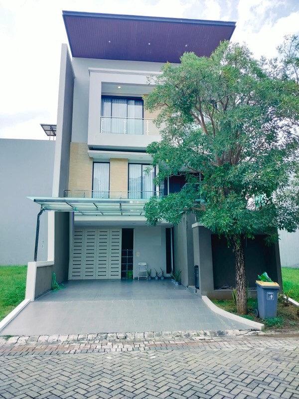 Rumah Dijual The Mansion Pakuwon Indah Surabaya Barat 