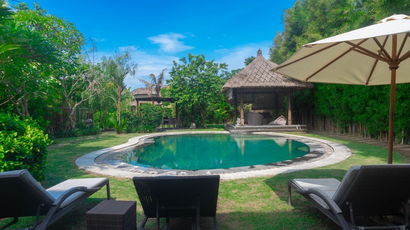 Leasehold - Tropical Estate with Huge Garden - Walking Distance to Berawa Beach, Canggu, Bali
