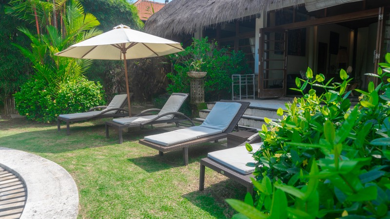 Leasehold - Tropical Estate with Huge Garden - Walking Distance to Berawa Beach, Canggu, Bali