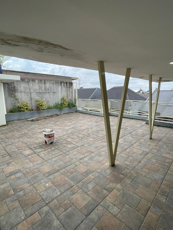 Rumah Town House di Cirendeu Siap Huni dekat ke MRT Lebak Bulus